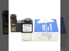 วาล์วควบคุมของเหลว AIRTAC รุ่น 2V